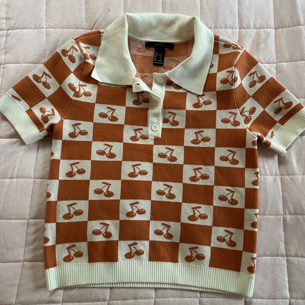 Forever 21 Cherry Checkered Sweater Knit Top Size Small
